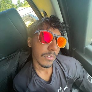 Meet your Posher, Sameer